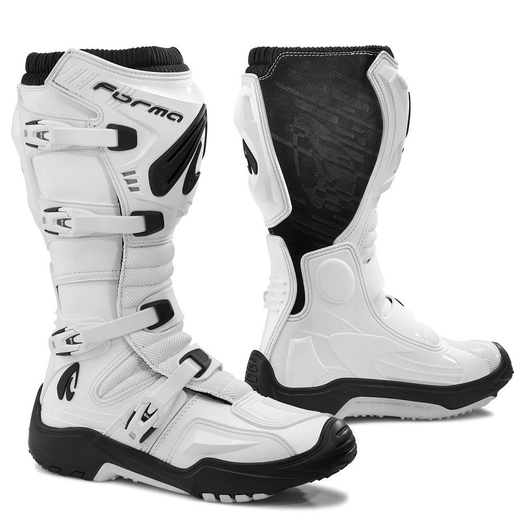 forma terrain evo boots