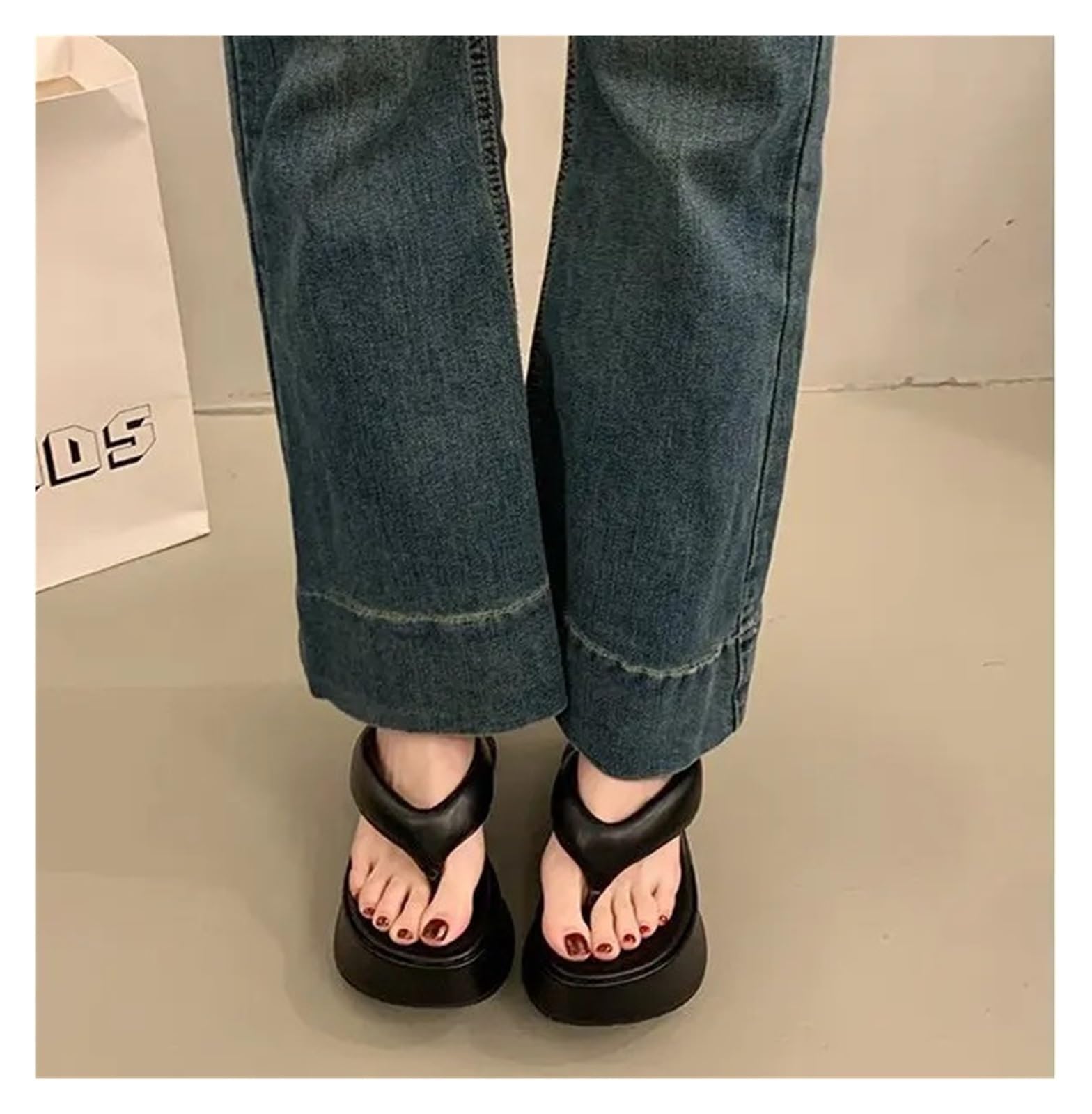 Leather Platform Flip Flops Women Thick Bottom Slides Beach Shoes Female Sandalias De Mujer Verano Pantuflas per l'estate