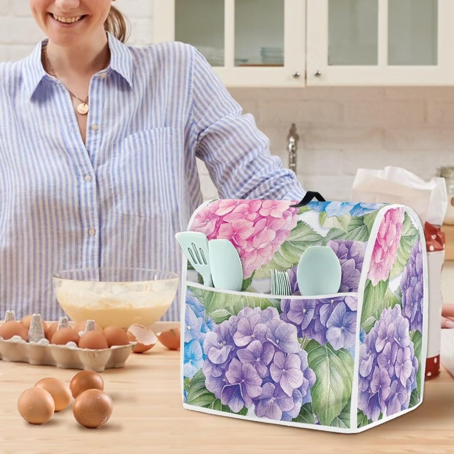 Cozeyat Hydrangea Stand Mixer Dust-proof Cover for Kitchen Aid Mixer, 2 Pockets for Various Kitchen Appliance Accessories, Water-resistant, Easy Cleaning (Fit for Tilt Head 6-8 Quart)
