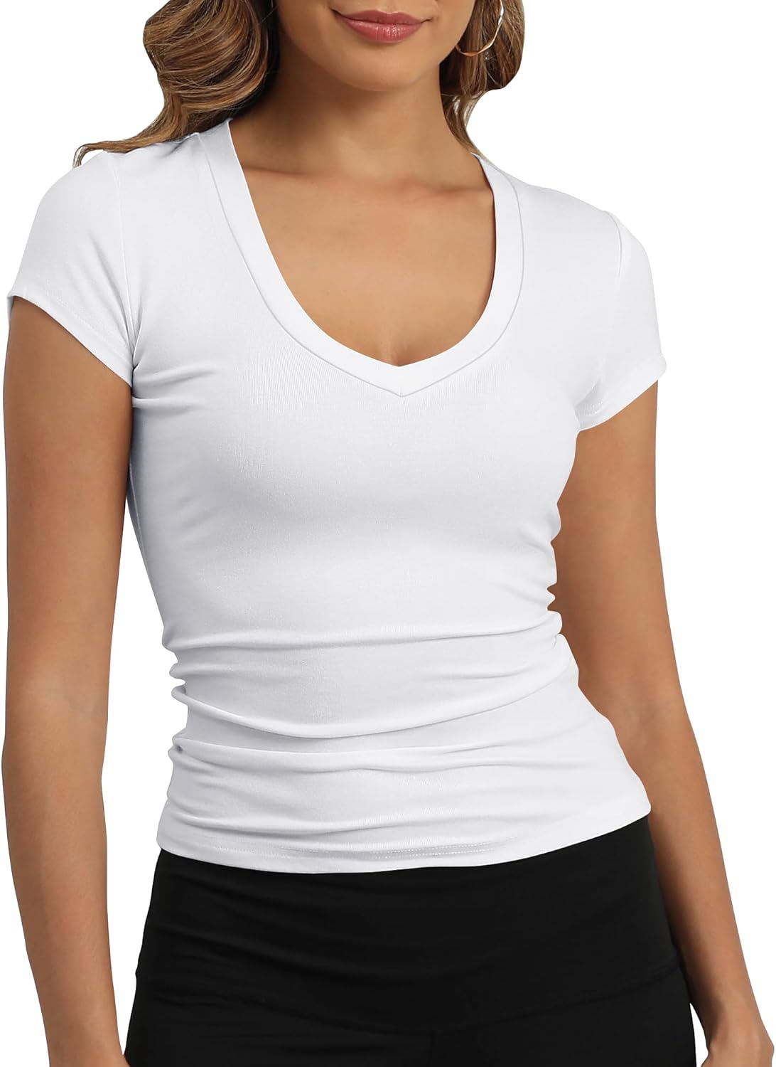 GEMBERA Womens’ Stretchy V Neck Short Sleeve Gym Workout Form Fitted Casual Basic Top T-Shirt