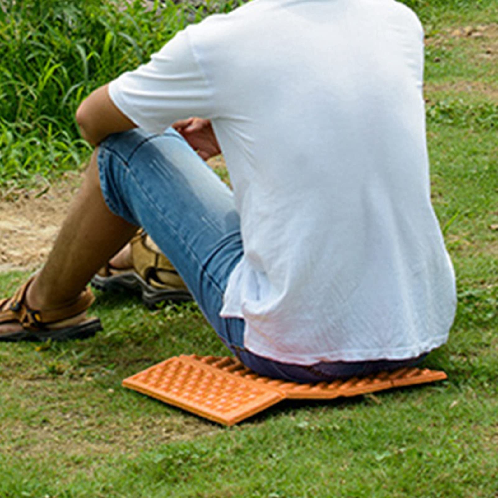 Ddewing Camping Damp Proof Cushion Outdoor Foldable Foam Waterproof Garden Cushion Seat Pad XPE Cushion Camping Portable Folding Mat Folding Cushion All Season Cushion(Orange+Black)