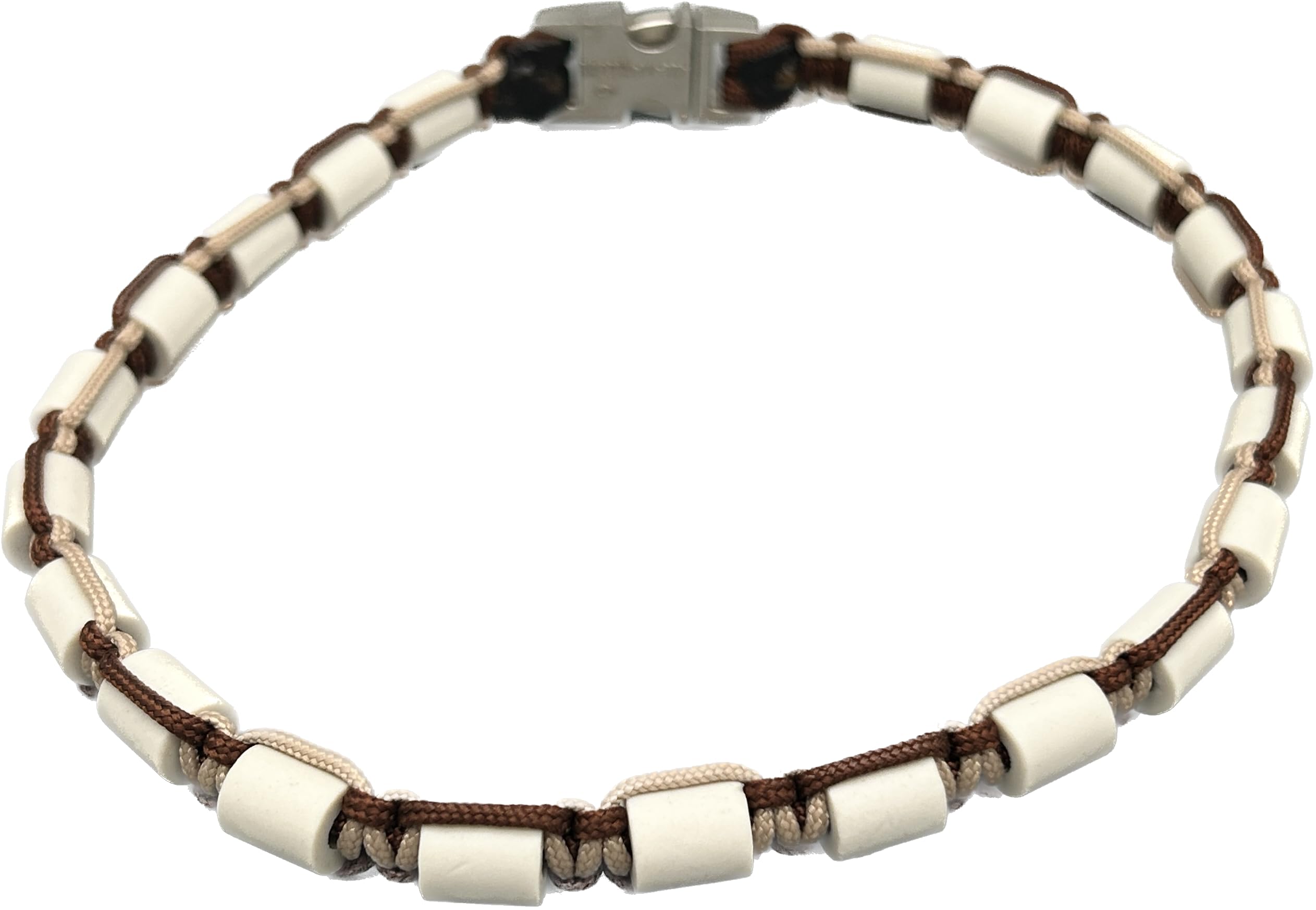 Premium EM-Keramik Halsband für Hunde aus Trendmaterial Paracord. Jetzt auch mit Namen. Über 100000 Variationen möglich. Infotelefon 017682042883