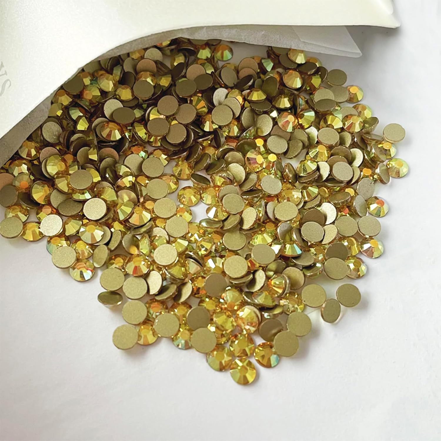 yantuo Crystal Bedazzler Rhinestones Kit – Light Siam Red Flatback Rhinestones Mixed Sizes SS6–SS30 with Tools for DIY Crafts & Decorations