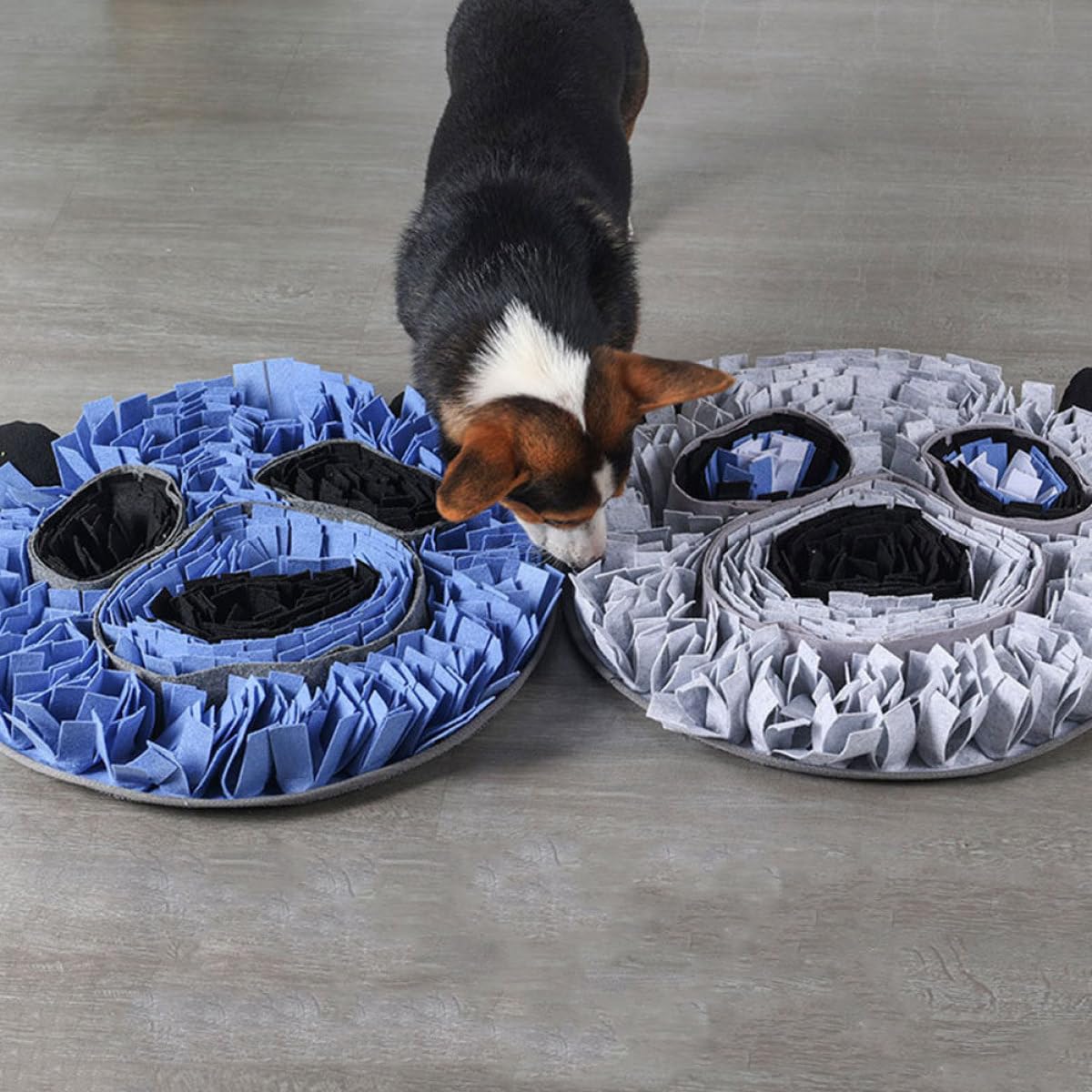 Veemoon Niedliche Panda Futtermatte aus Filz Rutschfestes Hunde Schnüffelspiel für Futter und Suchtraining Waschbar Haustieraccessoire für Kleine Hunde und Katzen