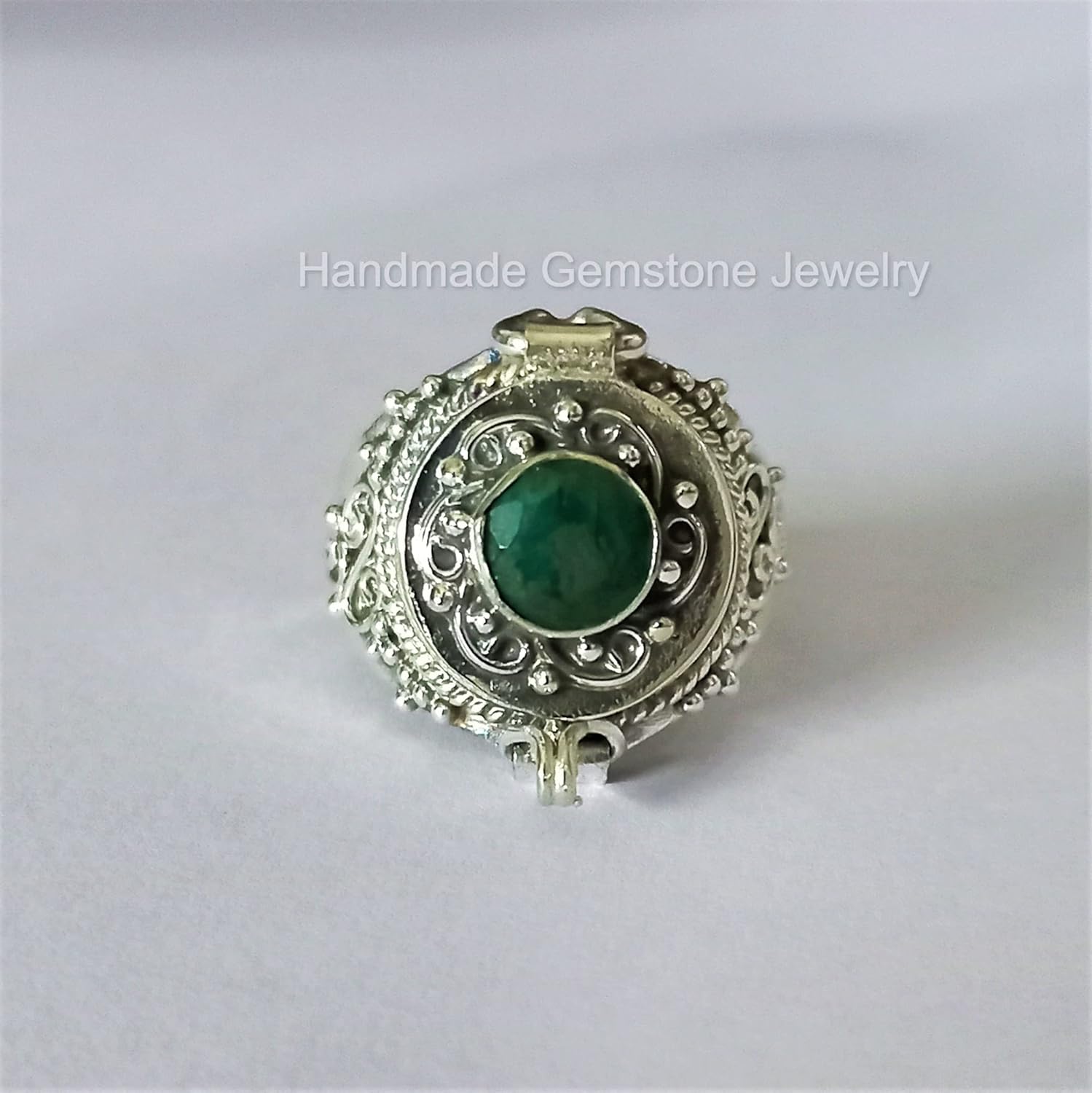 Emerald Ring, Poison Box Rings, Openable Poisoner, August Birthstone, Locket Green Emerald ~ Gemstone, Handmade Vintage Boxs Jewelry