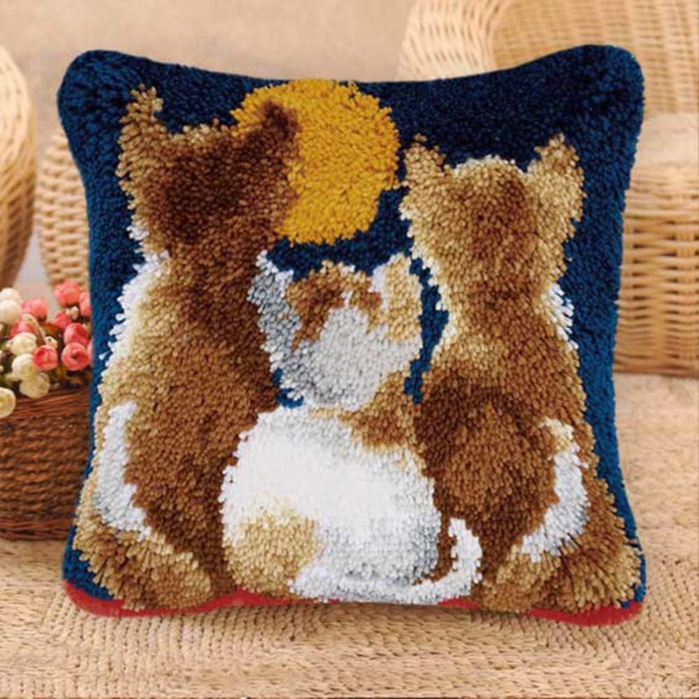 clubevy Latch Hook Kits for DIY Making Crafts Throw Pillow Cover Sofa Cushion Cover Three Cat Pattern Crochet Needlework Crafts for Kids and Adults