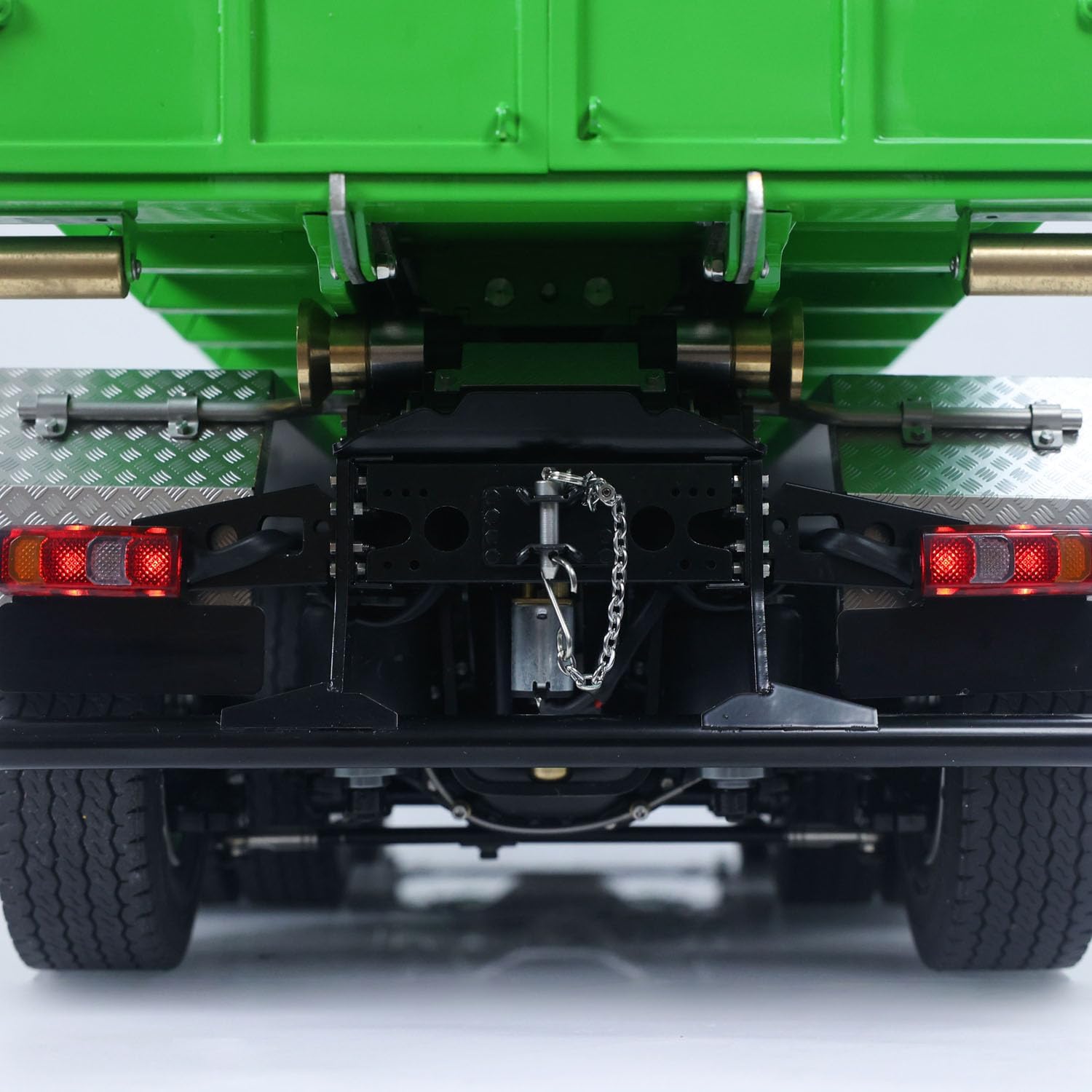 1/14 RC Hydraulic Dumper Truck 8X8 Roll On Off Full Dumper Car Rear Axle Steering Light Sound I6S Radio Controller(Green and White)