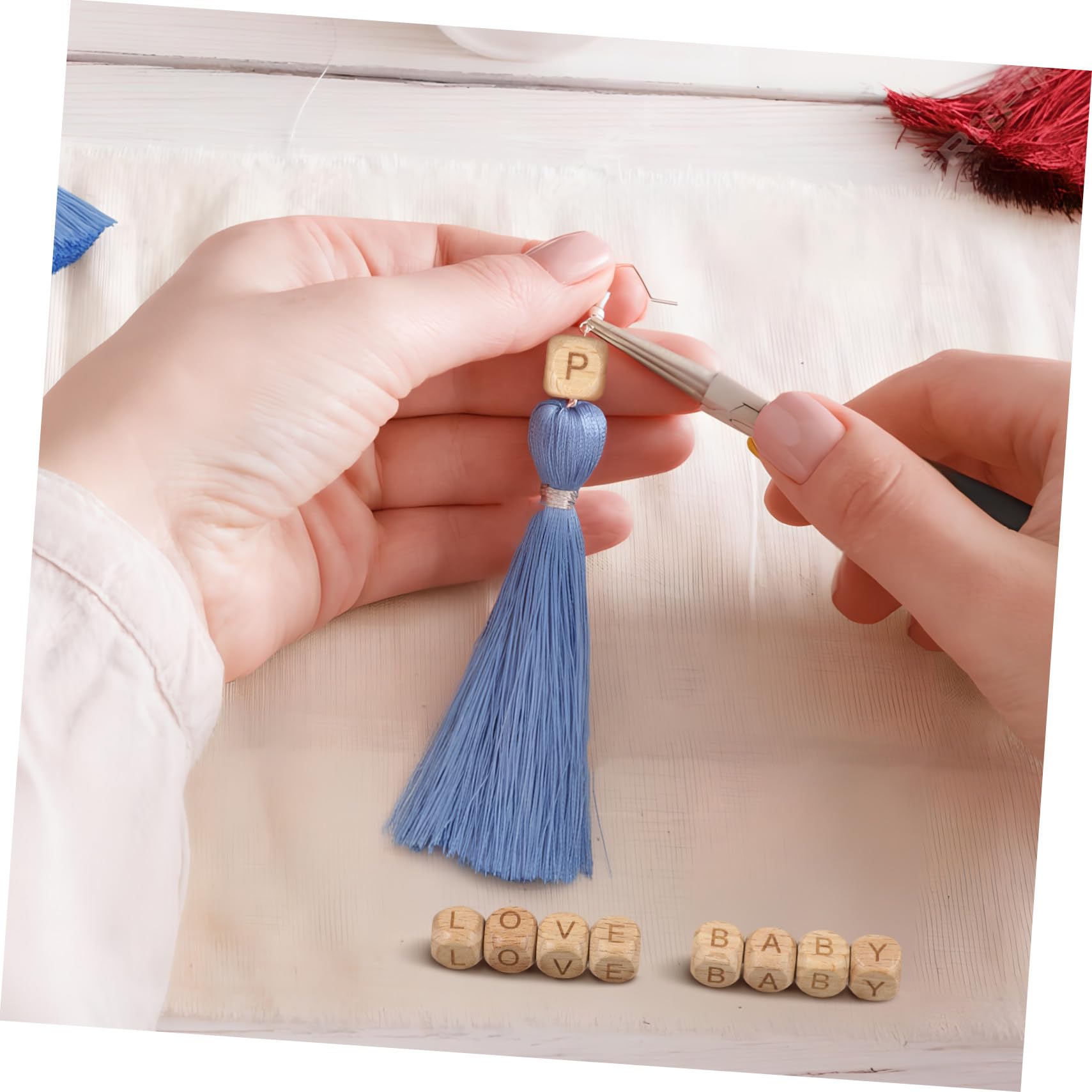 260 Cuentas de Alfabeto de Madera de Haya Cuadradas para Hacer Joyas y Pulseras, Cuentas Artesanales Naturales Alfabeto Completo para Manualidades Creativas
