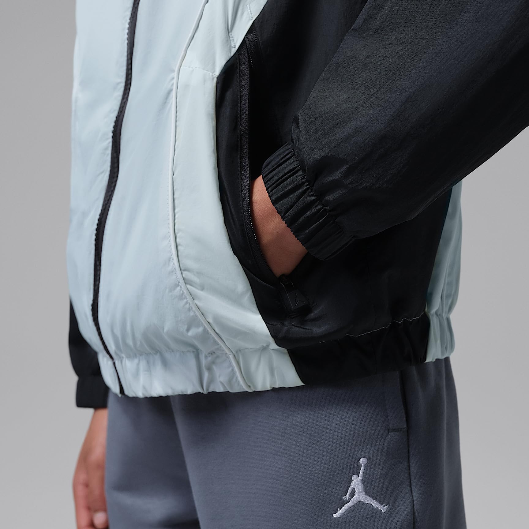 NIKE Baby - Mädchen Jordan Big Kids' Essential Draft Jacket Armbanduhr