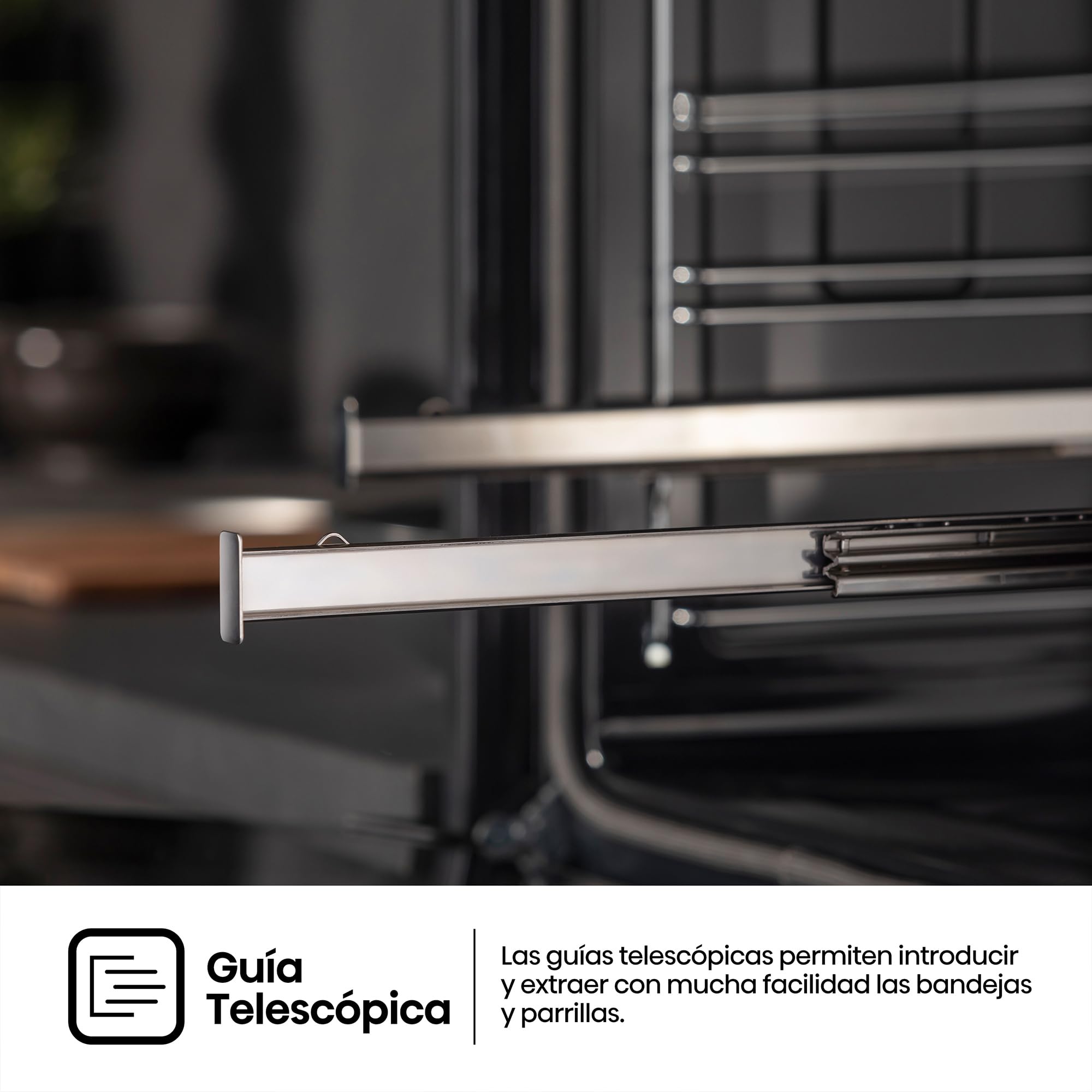 Hisense BI64216EPX - Horno Multifunción Pirolítico, Clase A++, 78L, Fondo 57cm, Guía Telescópica, Calentamiento Rápido, Apertura Y Cierre Suave de Puerta, Air Fry, Modo Pizza, Modo Congelados, Inox