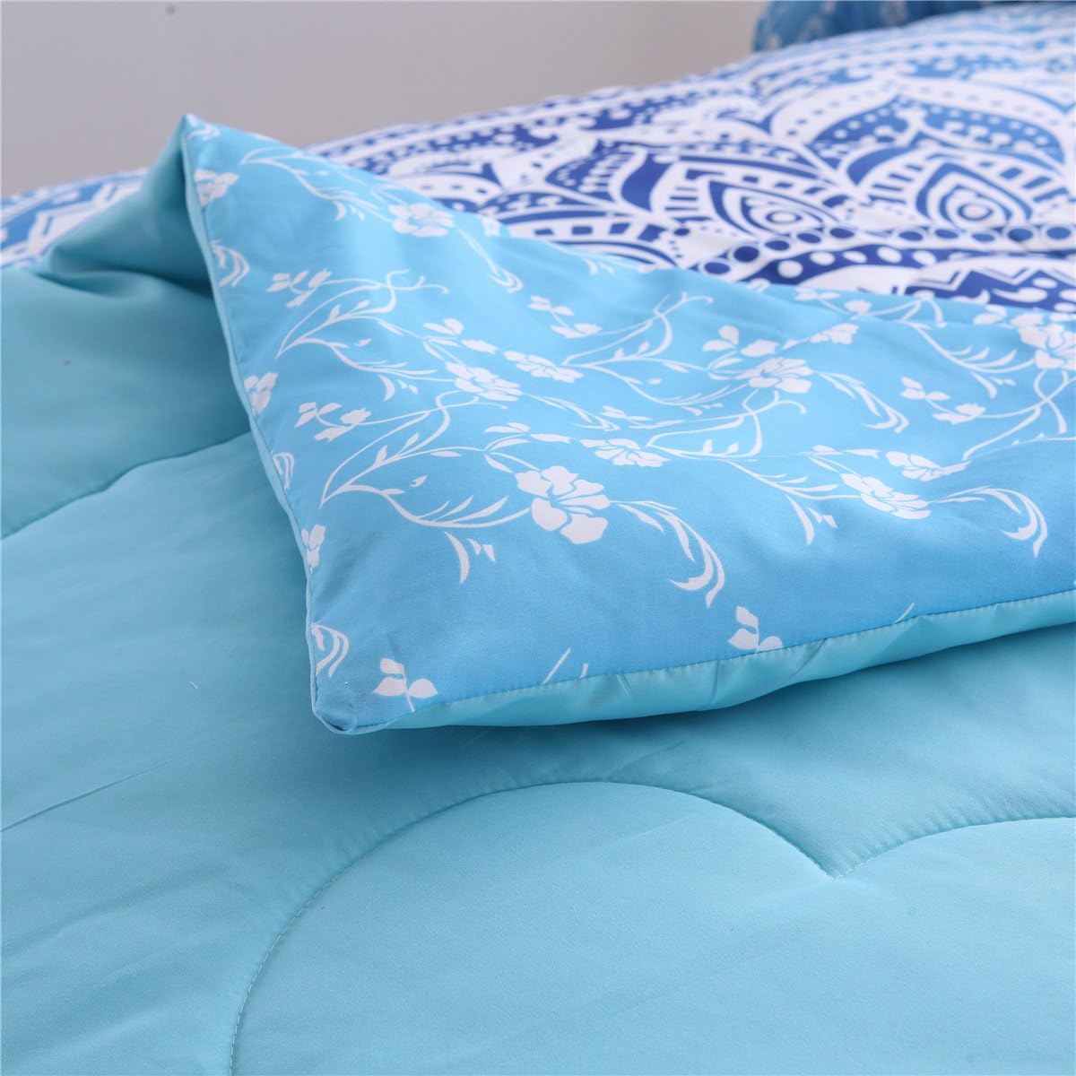 NTBED Bohemian Comforter Sets Queen Lightweight Soft 3-Piece Microfiber Bedding Boho Mandala Medallion Printed Quilt Set with 2 Matching Pillowcases (Blue, Queen)