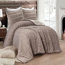 لحاف بوجهين من باشا هوم مع 2 كيس مخدة موديل لينا - المقاس: 2.20 متر × 2.40 متر- اللون: كافيه، بلد المنشأ: مصر، فراء صناعي، بني