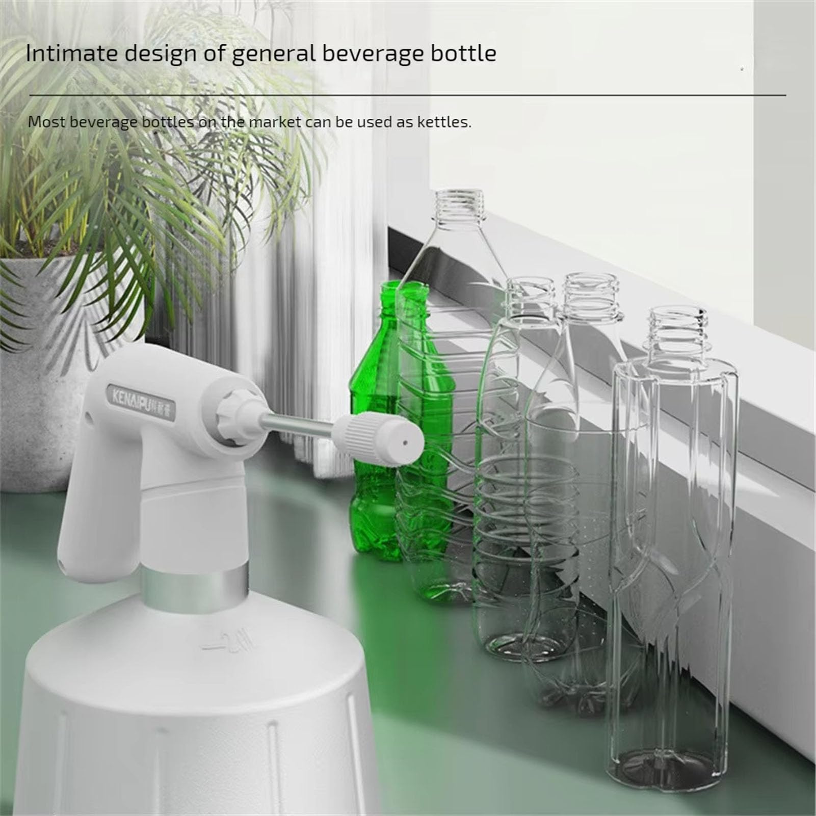 Wiederaufladbare Power-Sprühflasche, Feiner Nebel, Verstellbares Düsendesign, Auslaufsicher, 1,5 L, Automatischer Pflanzensprüher mit Verlängertem Stab für die Hausreinigung