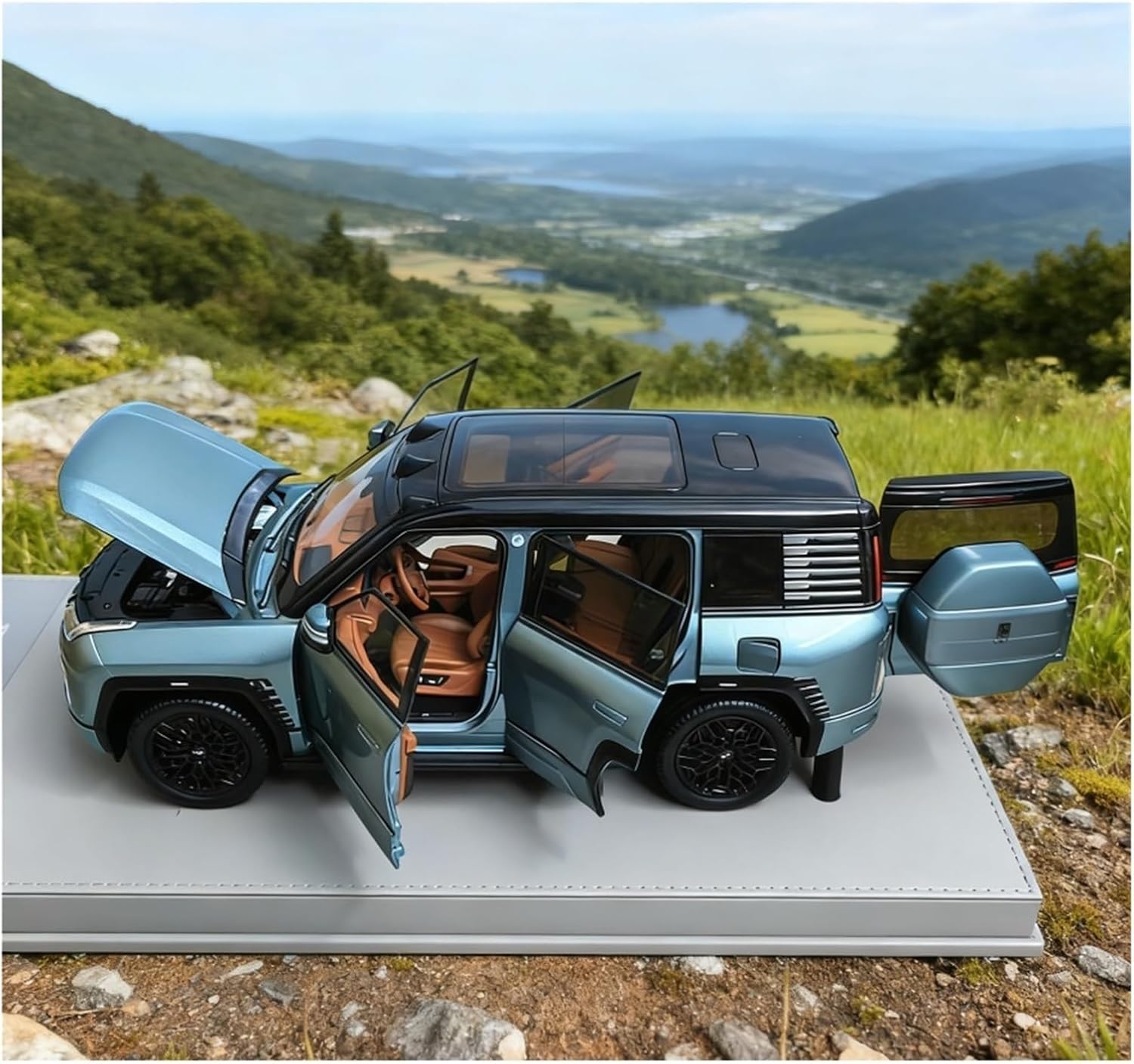 Model Toy Car 1：18 for BYD Yang Wang U8 Large Off-Road in Luxury SUV Model Car Home Decor Collected Hobby Toys Gift Blue
