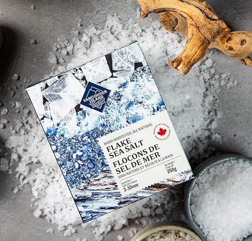 Vista 11 de Sal marina escamosa – 35 onzas de copos de sal gourmet grandes – Hecho a mano en la isla de Vancouver – Perfecto para condimentar, hornear, cocinar