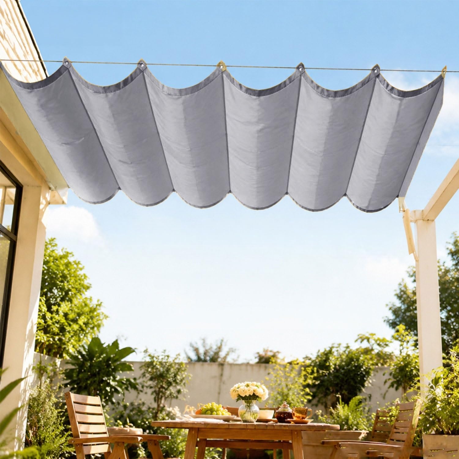 Voile d'ombrage 385x385 imperméable gris clair régule la lumière de terrasse