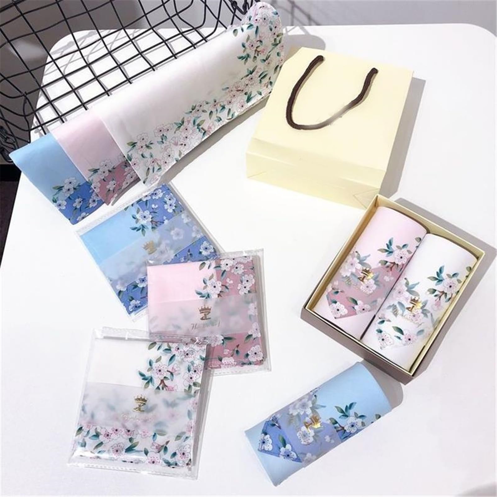 Mouchoir En Coton Femme Motif Fleur – 45×45 Cm, Doux, Absorbant, Élégant & Lavable