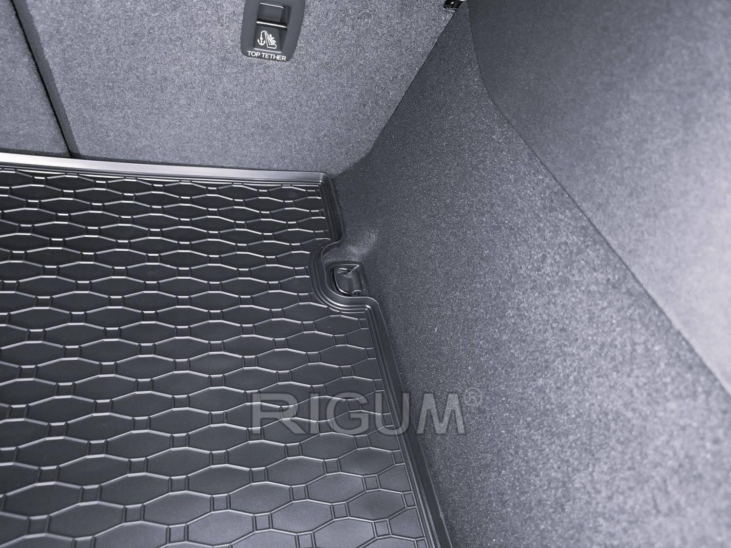 AZUGA Gummi Kofferraummatte für Audi A5 Limousine/Audi A5 Avant ab 11/2024