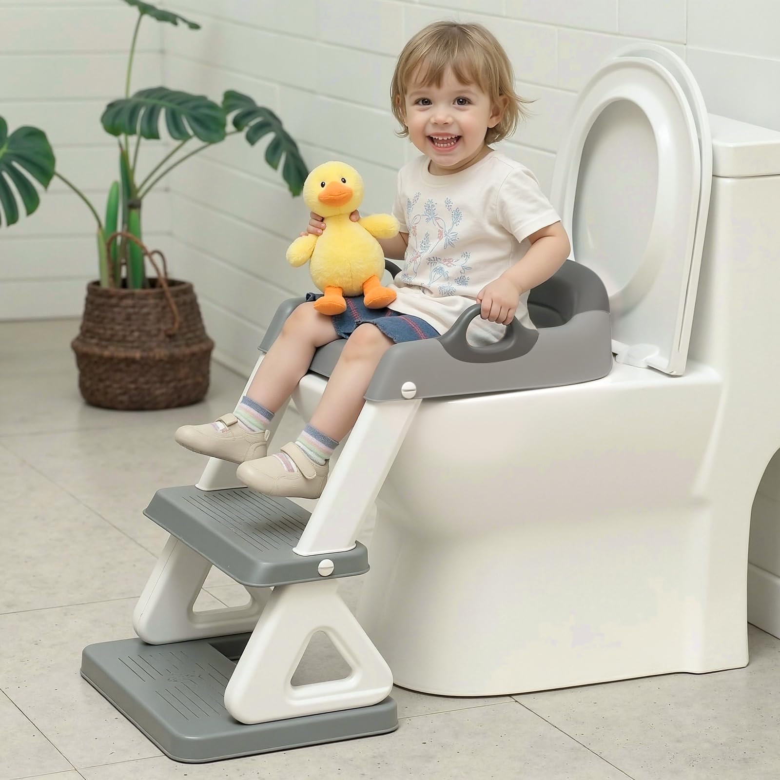 Asiento de inodoro de entrenamiento para ir al baño con escalera para niños y niñas, inodoro de entrenamiento 2 en 1, protector contra salpicaduras, taburete antideslizante (gris-blanco)