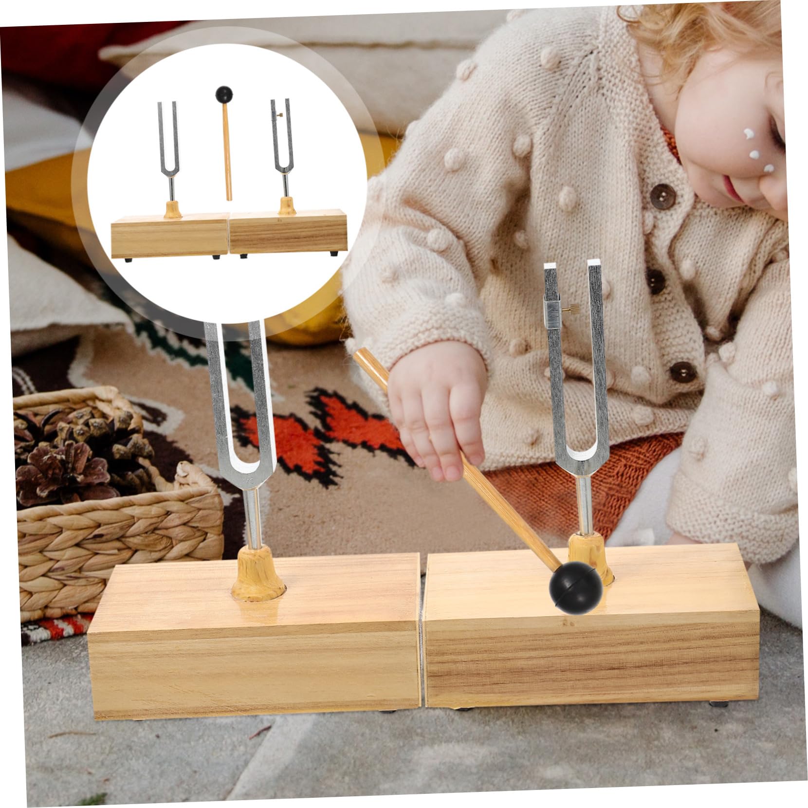 VICASKY Stimmgabel für Musikinstrumente 440hz Experimentierinstrument aus Metall und Holz mit Hammer und Holzsockel für Physikunterricht
