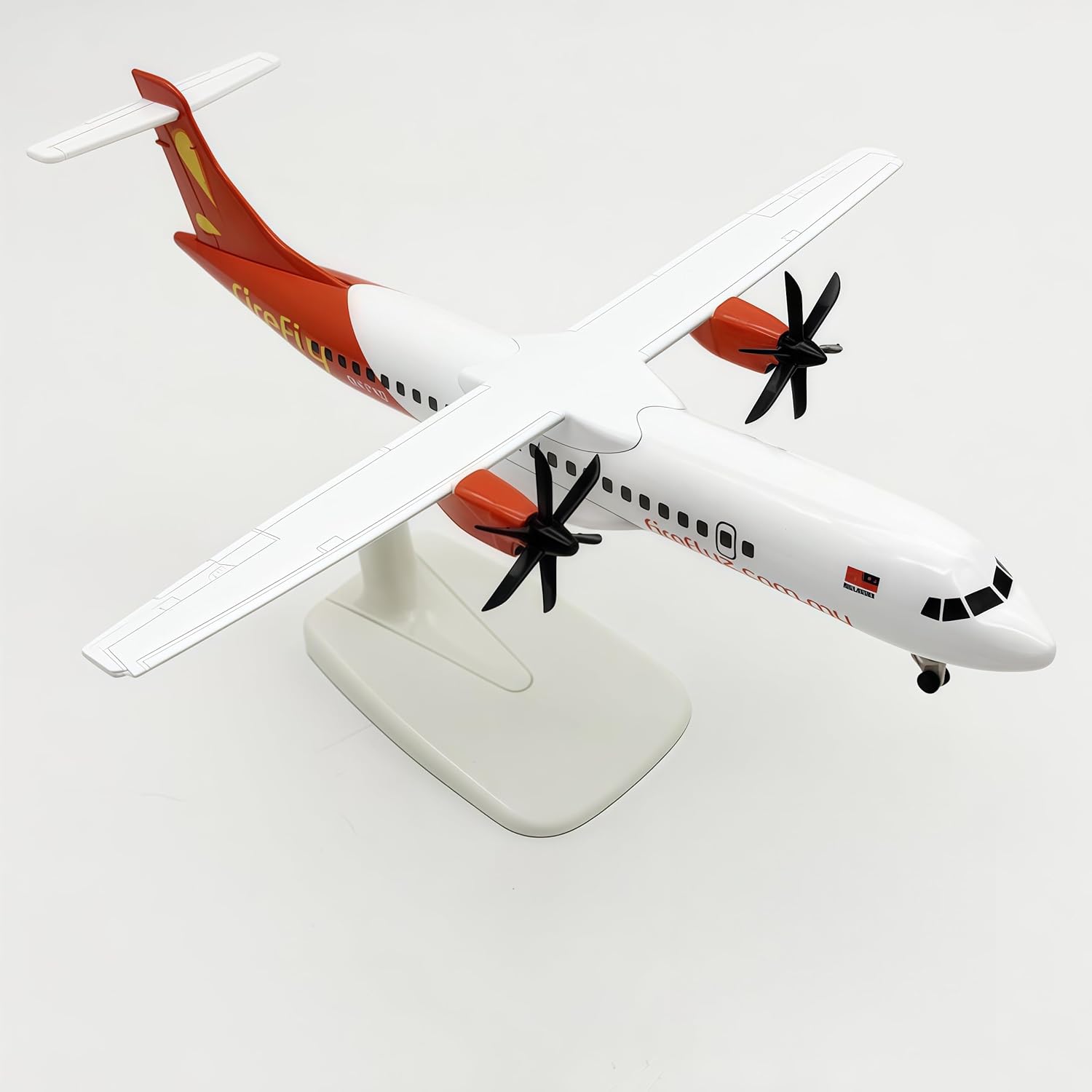 Firefly ATR 72 Diecast Alloy Turboprop Plane Model 1/300 Scale Collectible Display Aircraft for Aviation Fan
