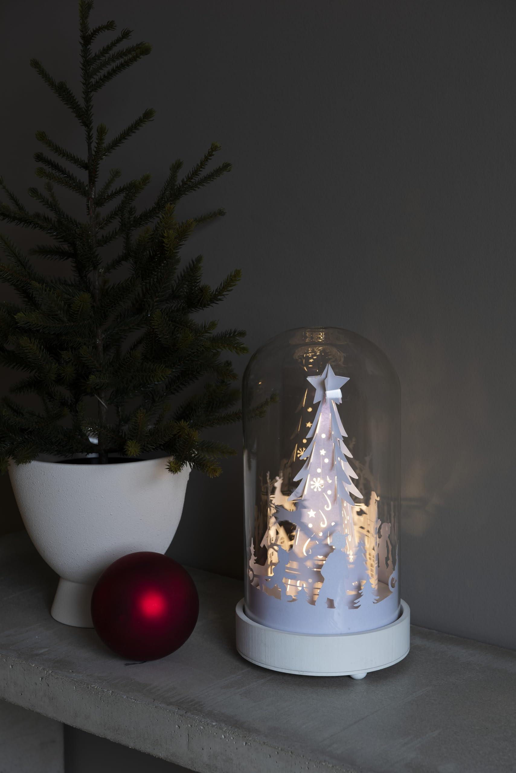 Konstsmide LED Glaslaterne "Weihnachtsmann", rotierend, mit 6h Timer und Musik, 10 warm weiße Dioden, batteriebetrieben, Innen, 0,6W, schwarzes Kabel, 3 x AA 1.5V (exkl.) - 3227-210