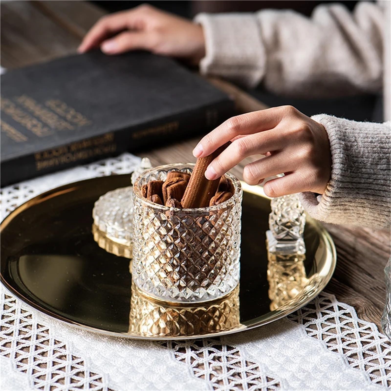 Tarro De Caramelo Taza de cristal for dulces, tarro creativo for dulces for sala de estar, plato for frutos secos, azucarero, frutero con tapa for almacenamiento Para Bodas Caramelos(10.8*12cm)