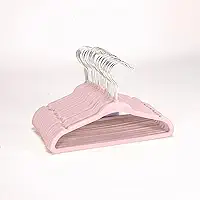 Kit 50 Cabides de Veludo Infantil Slim Ultrafino Antideslizante – Moderno (Rosa)
