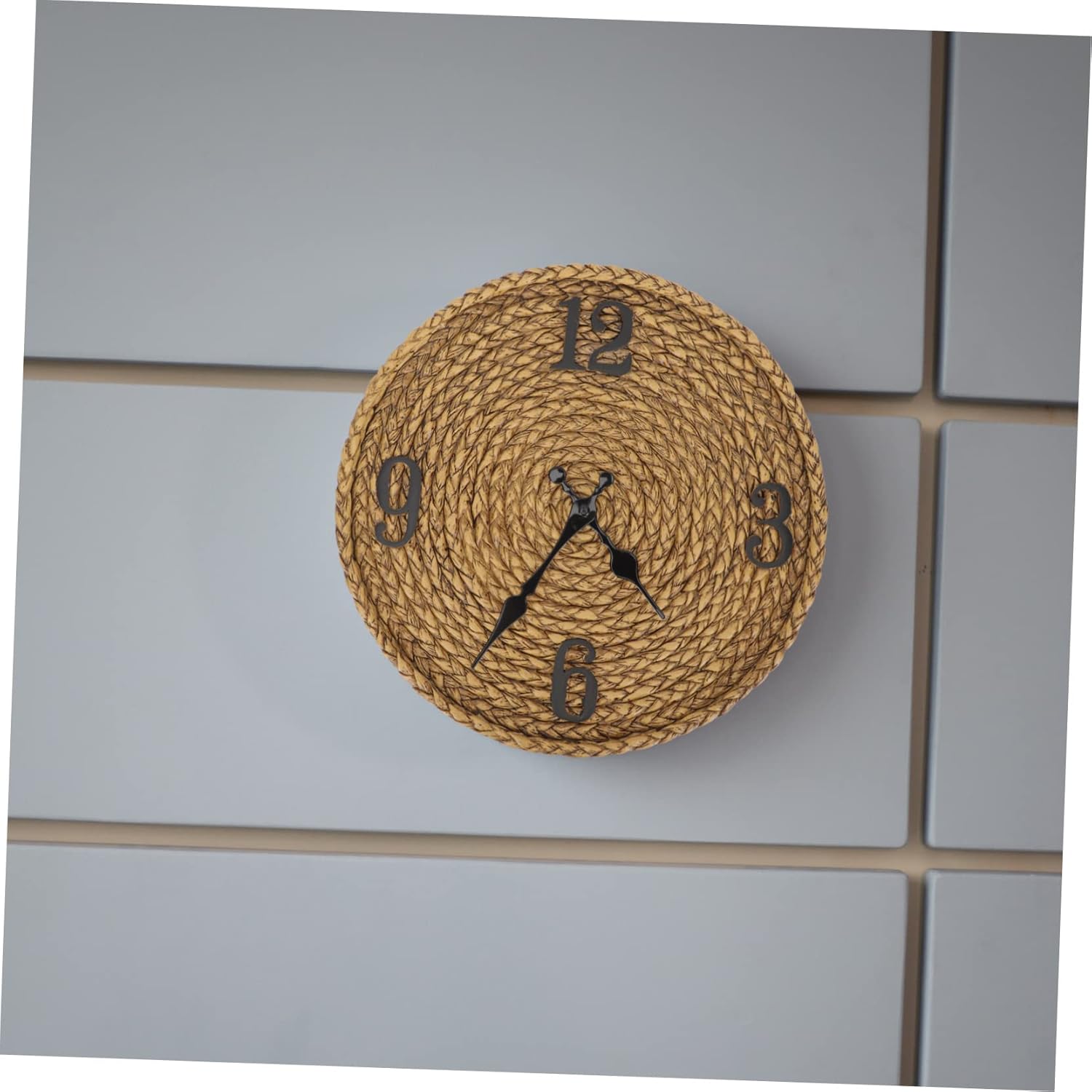 Cabilock Outdoor Vintage Resin Wall Clock Non-Ticking Silent Hanging Clock for Garden and Patio Decor for Use