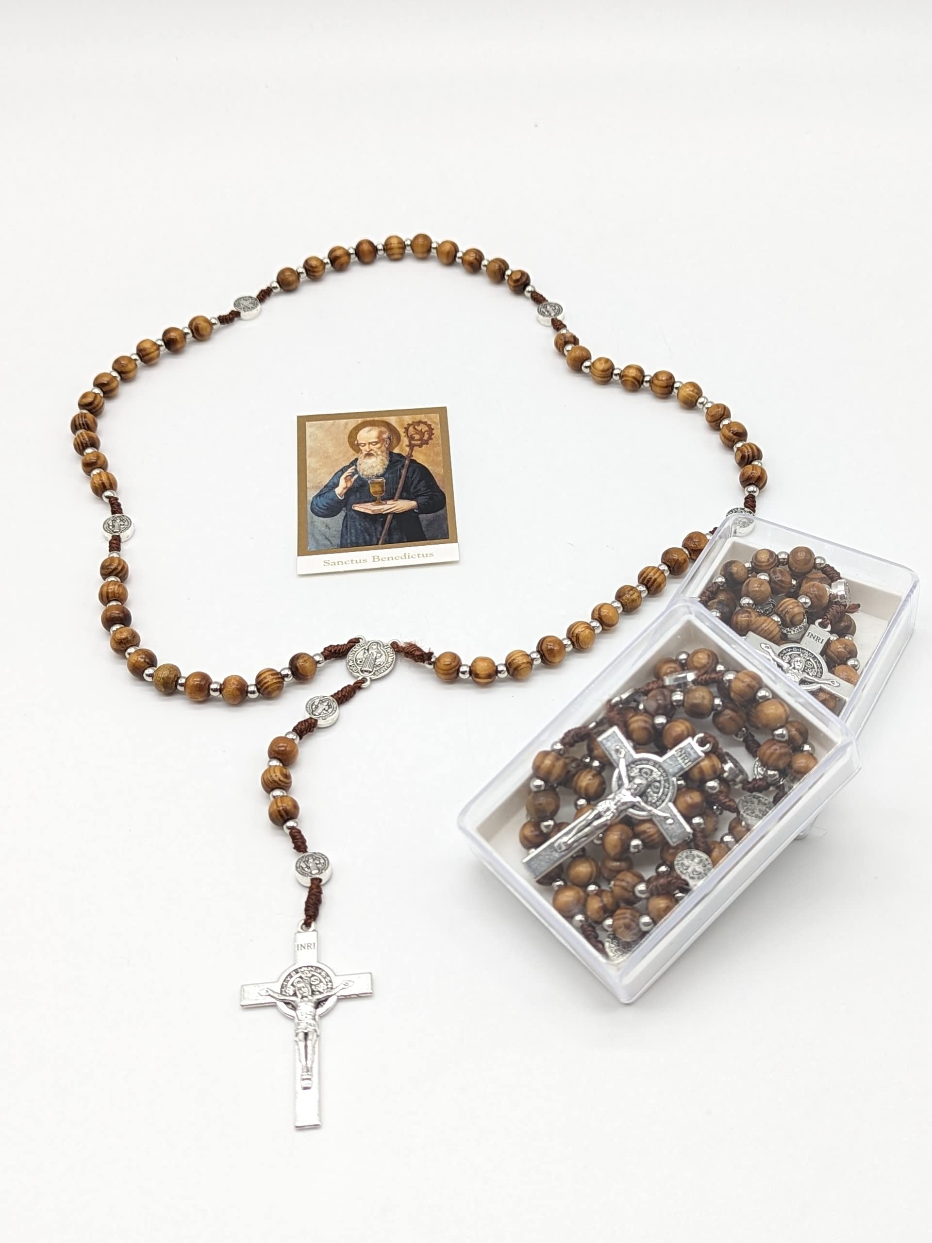 OVUNQUE PROTEGGIMI Rosario di San Benedetto grani in Legno di Noce e medaglie. Rilegato in Corda. Corona con Preghiera di San Benedetto. Rosario cattolico. St Saint Benedict Rosary. Catholic Rosary