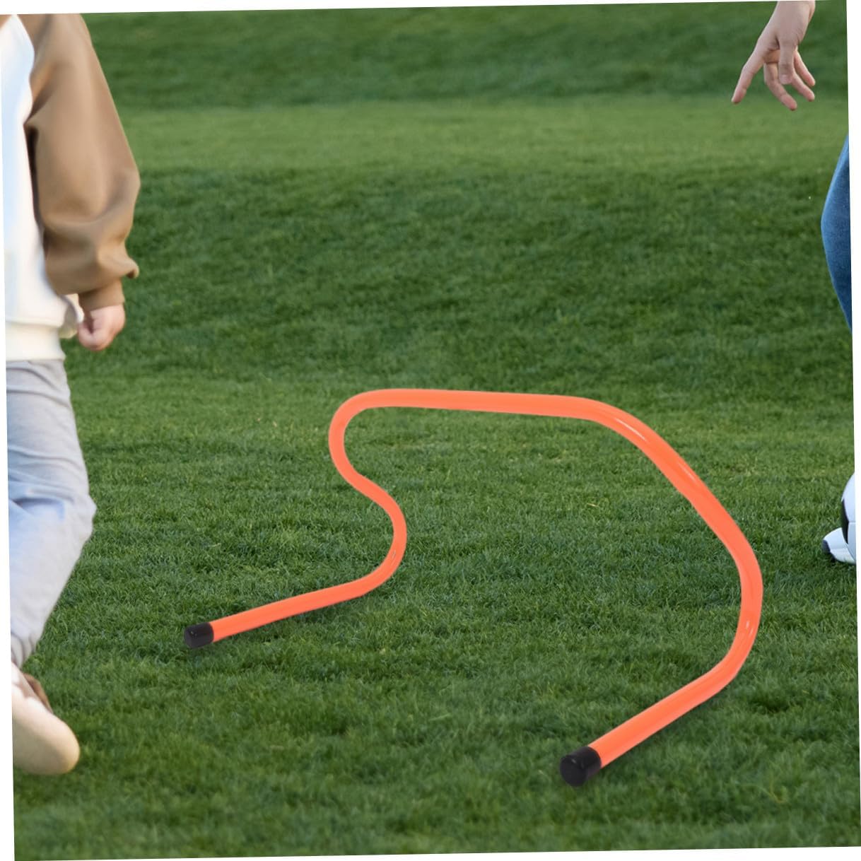 4pcs Agility Hurdles Set 15cm Plastic Wear-Resistant Sports Speed Hurdles for Football Soccer Training and Track Obstacle Course