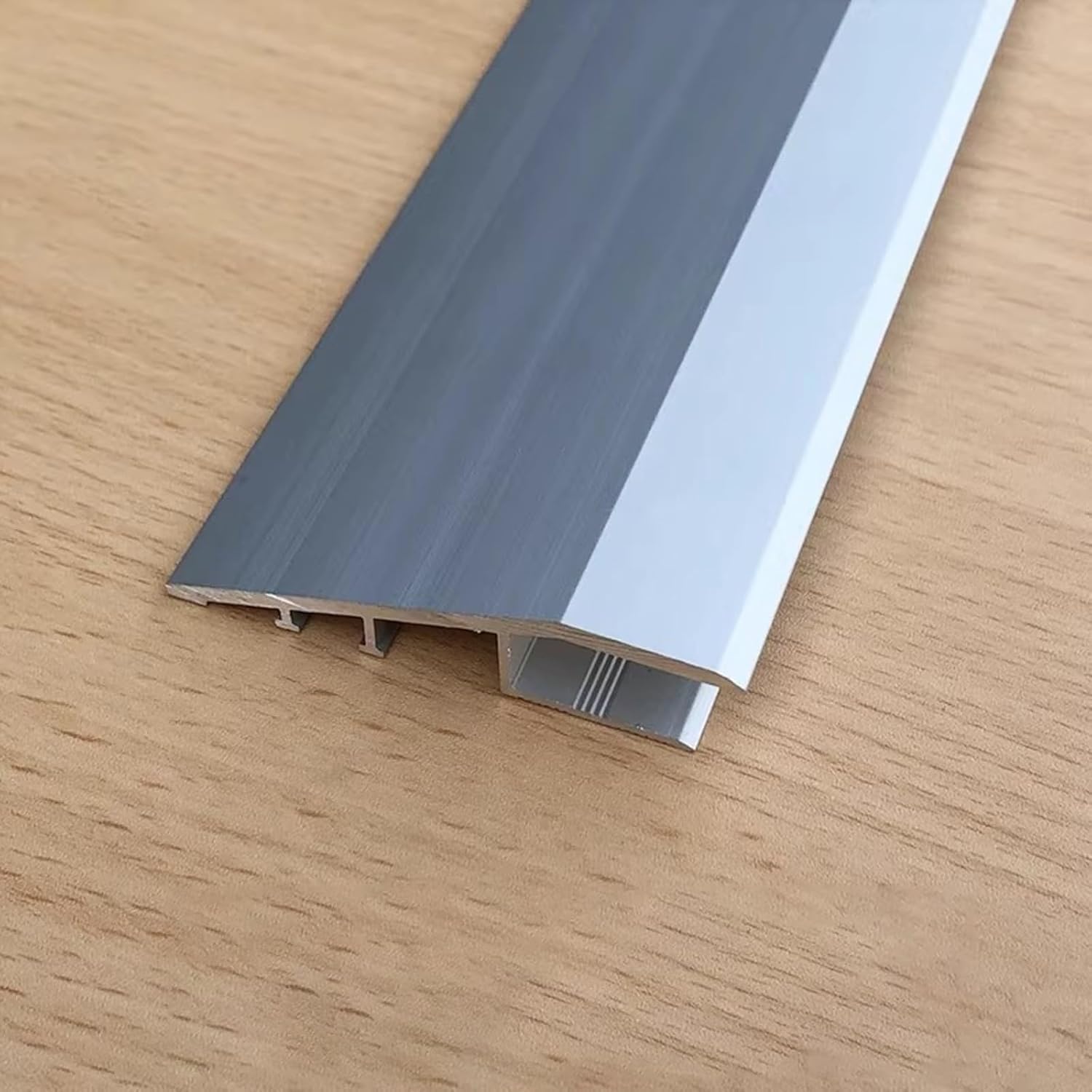 Battiscopa in alluminio, striscia alta 1,19 cm, copertura per cuciture soglia da taglio personalizzate (argento, 130 cm / 51.2in, soluzione per pavimenti
