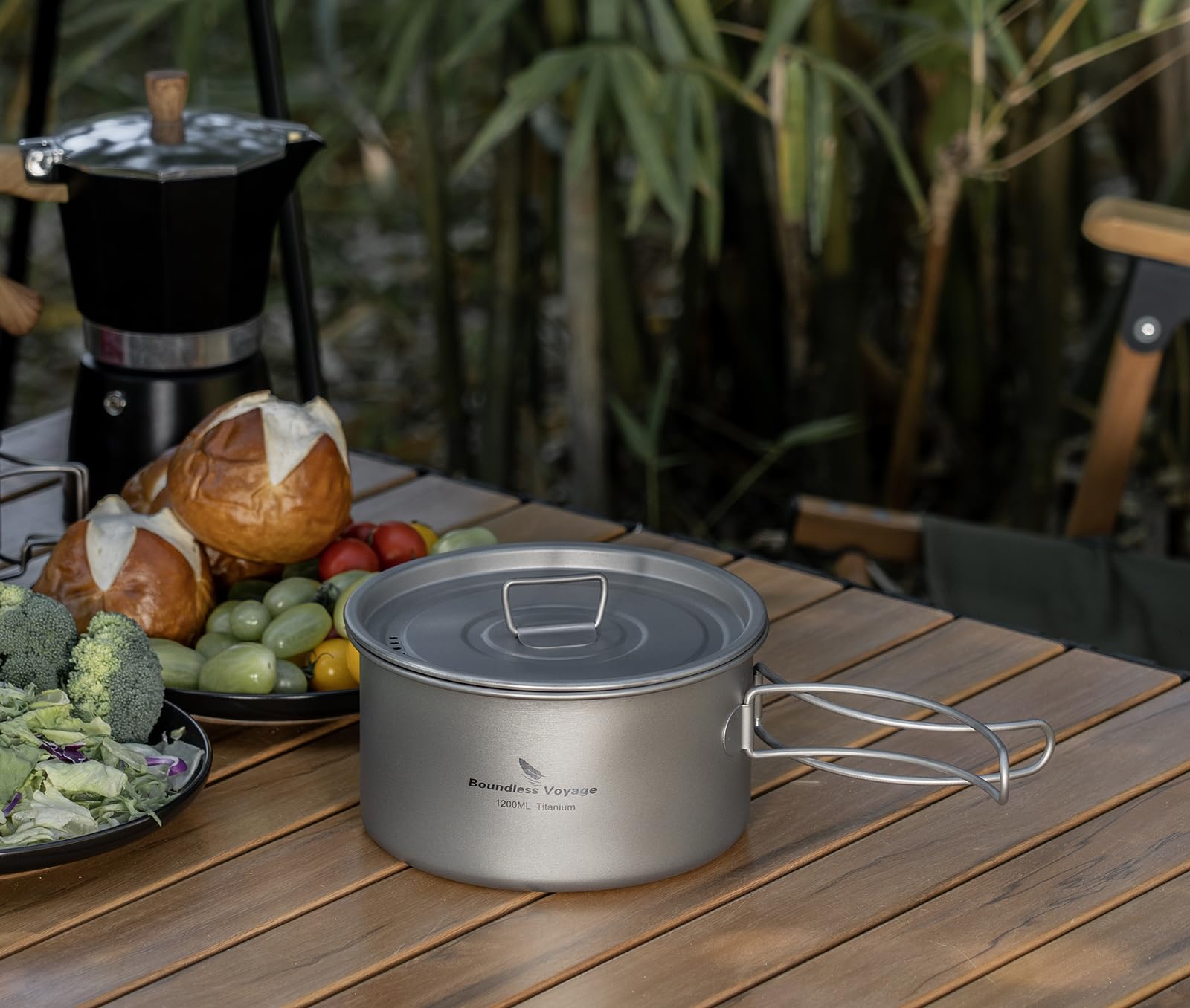 Boundless Voyage Olla de titanio de 1,4 L, 1,6 L, 2,4 L, con asas plegables, kit de utensilios de cocina, olla y sartén para 1-4 personas