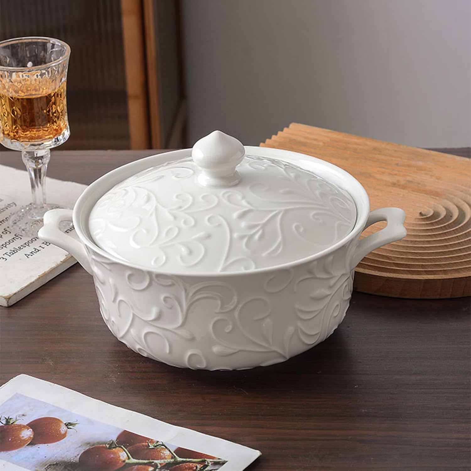 Ceramic Soup Tureen Set with Lid & Ladle - Oven-Safe for Baked Casseroles, Soups, and Stews - 2.5 L Large Volume (Flower Vine Pattern)