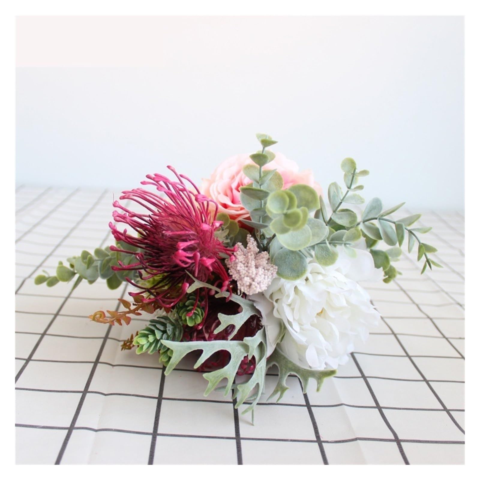 Bouquet de mariée for mariage et fausse flore decorative pour centres de table de fete