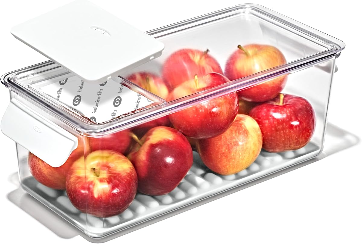 OXO Good Grips Produce Saver Bin con filtro de carbón | Organizadores y almacenamiento para refrigerador, el filtro de carbón absorbe el gas, mantiene los productos frescos por más tiempo, ideal para manzanas, bayas y verduras