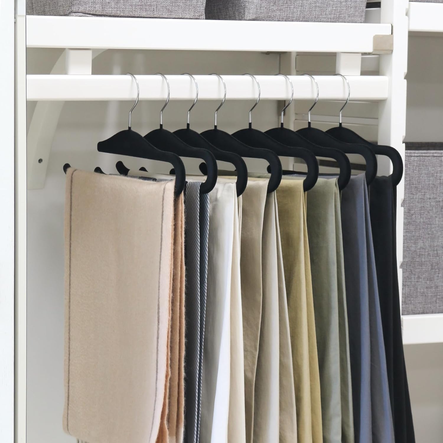 Velvet Pants Hangers, 20 Pack Non-Slip Open Ended Hangers with 360° Swivel Hook Slim Space Saving Jeans Hangers for Pants, Scarves, Ties, Towels, Black