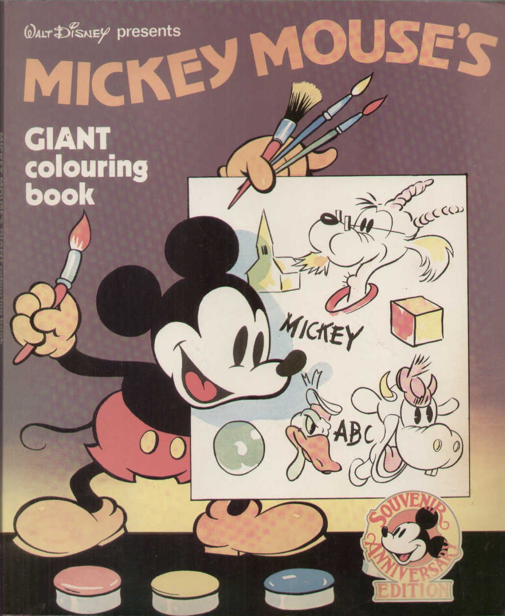 WALT DISNEY PRESENTS MICKEY MOUSE'S GIANT COLOURING BOOK: 9780361042291 ...