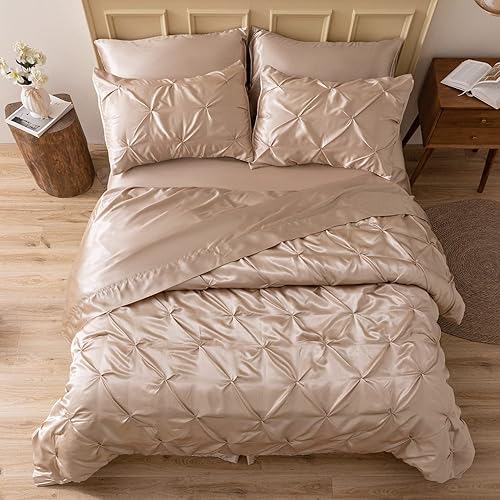 MR&HM Edredón de satén tamaño King de 8 piezas, lujoso juego de ropa de cama plisada con edredón, sábanas, falda de cama, fundas de almohada y