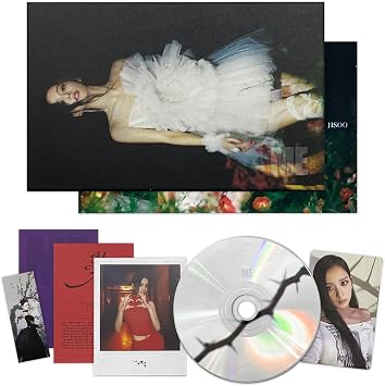 YG Ent. Album [ME] - JISOO OF BLACKPINK, Black Ver. with Photobook, CD, Selfie Photocard, Polaroid, Lyrics Paper, Bookmark, 2 Extra Photocards