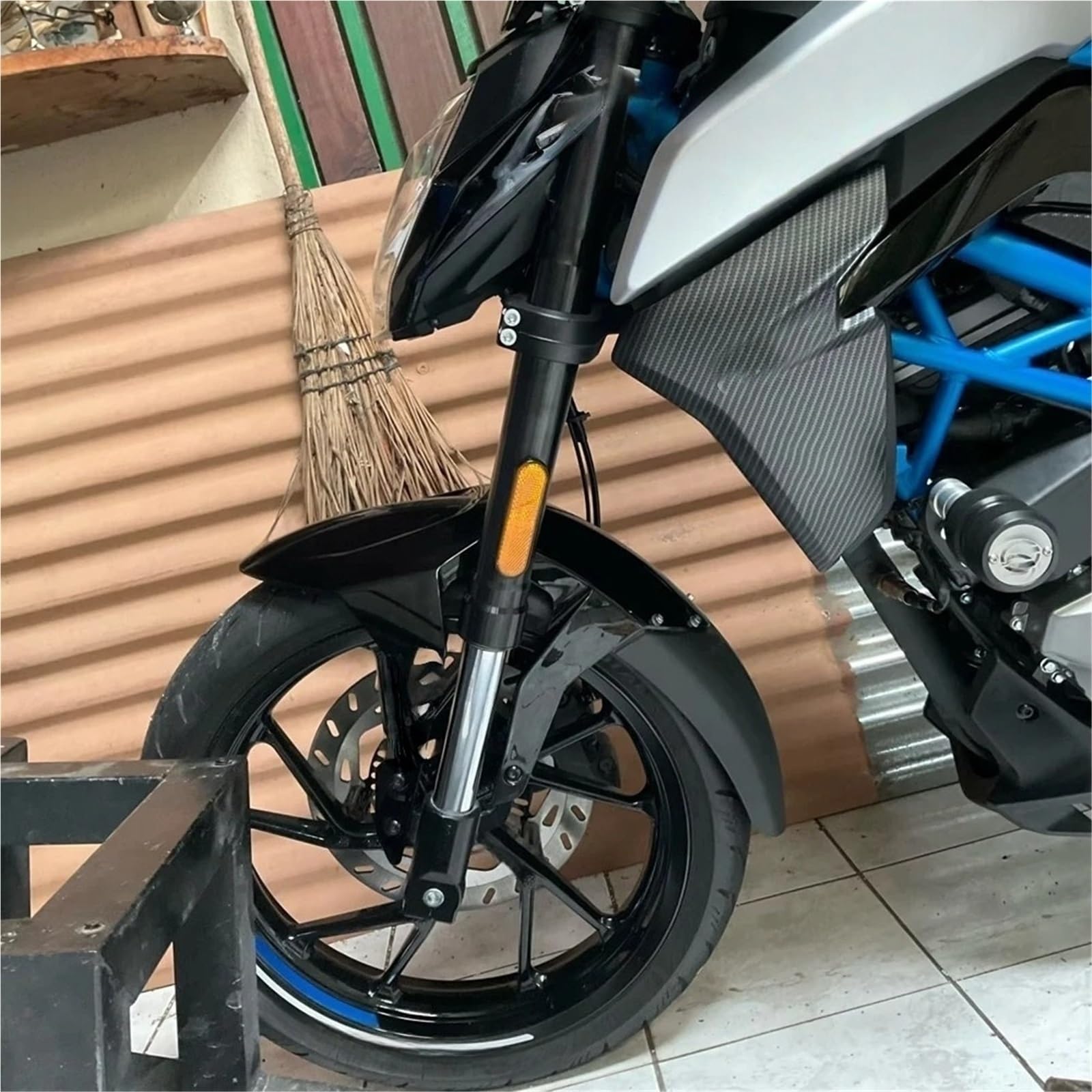 Błotniki przednie do motocykli Przedłużenie Błotnika Przedniego Akcesoriów Motocyklowych DIA 250NK Osłona Przeciwbryzgowa
