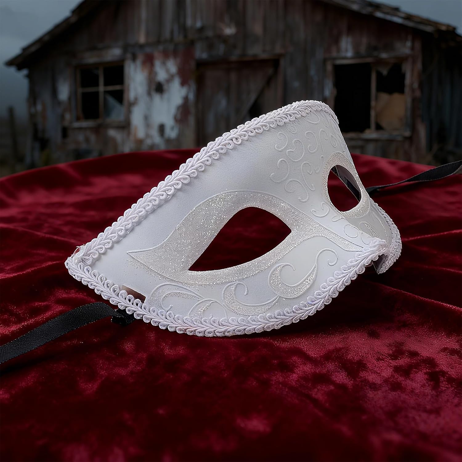 Venetian Masquerade Mask for Women & Men, Elegant Costume Mask