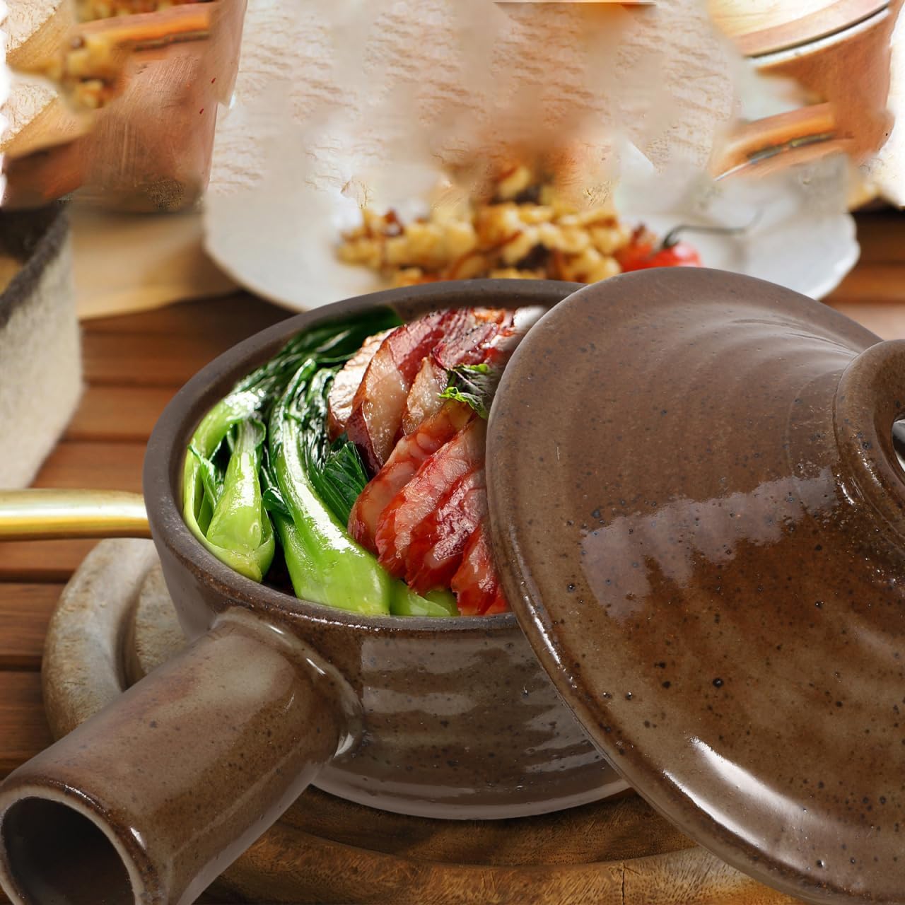 SHOWERORO Casserole Stew Pot - Ceramic Nonstick Microwave Cooker with Lid - 6.69 Inch Clay Cooking Pot for Soup Rice and Hot - Ideal Kitchen Gadget for Family Meals