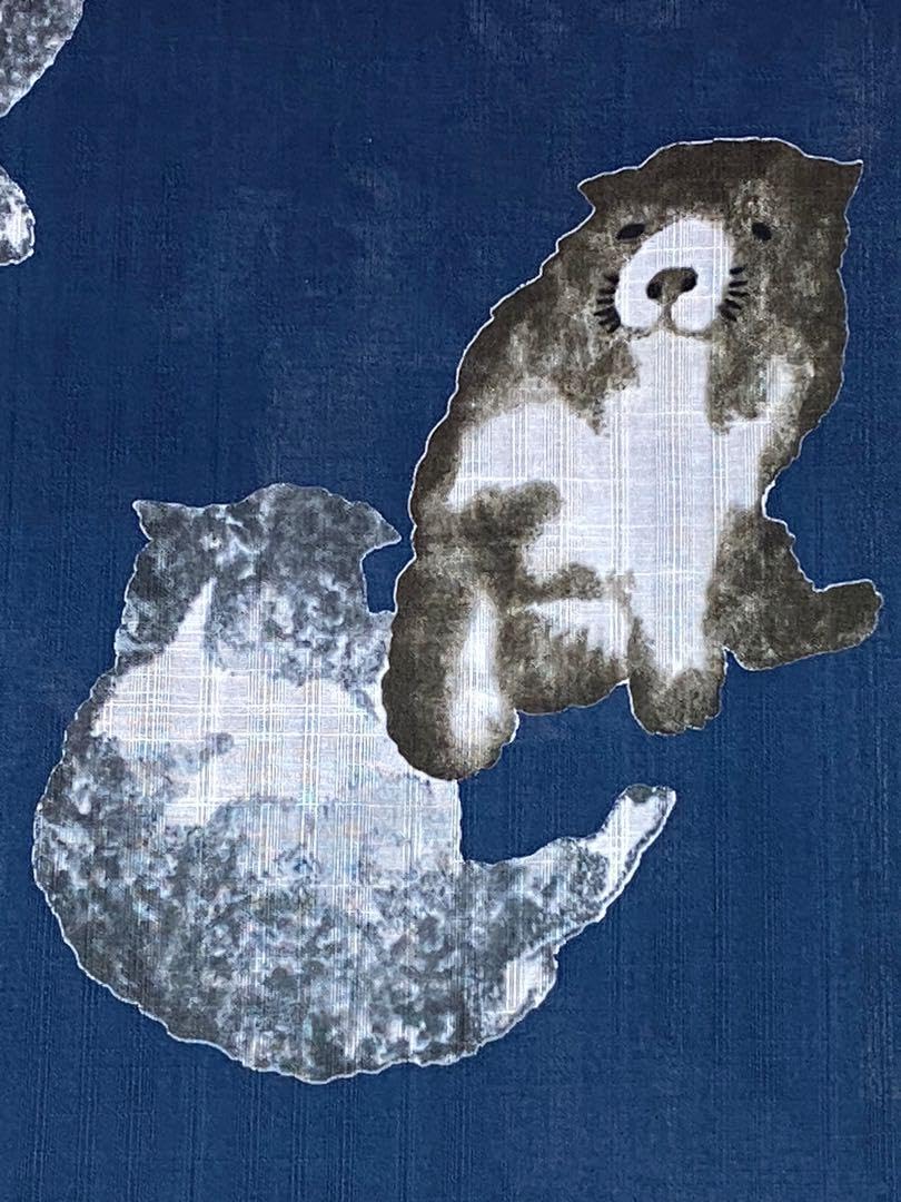 岡重　子犬の浴衣　青 岡重浴衣4点セット「青色 犬」綿段絽 三分紐、帯留めの帯飾り