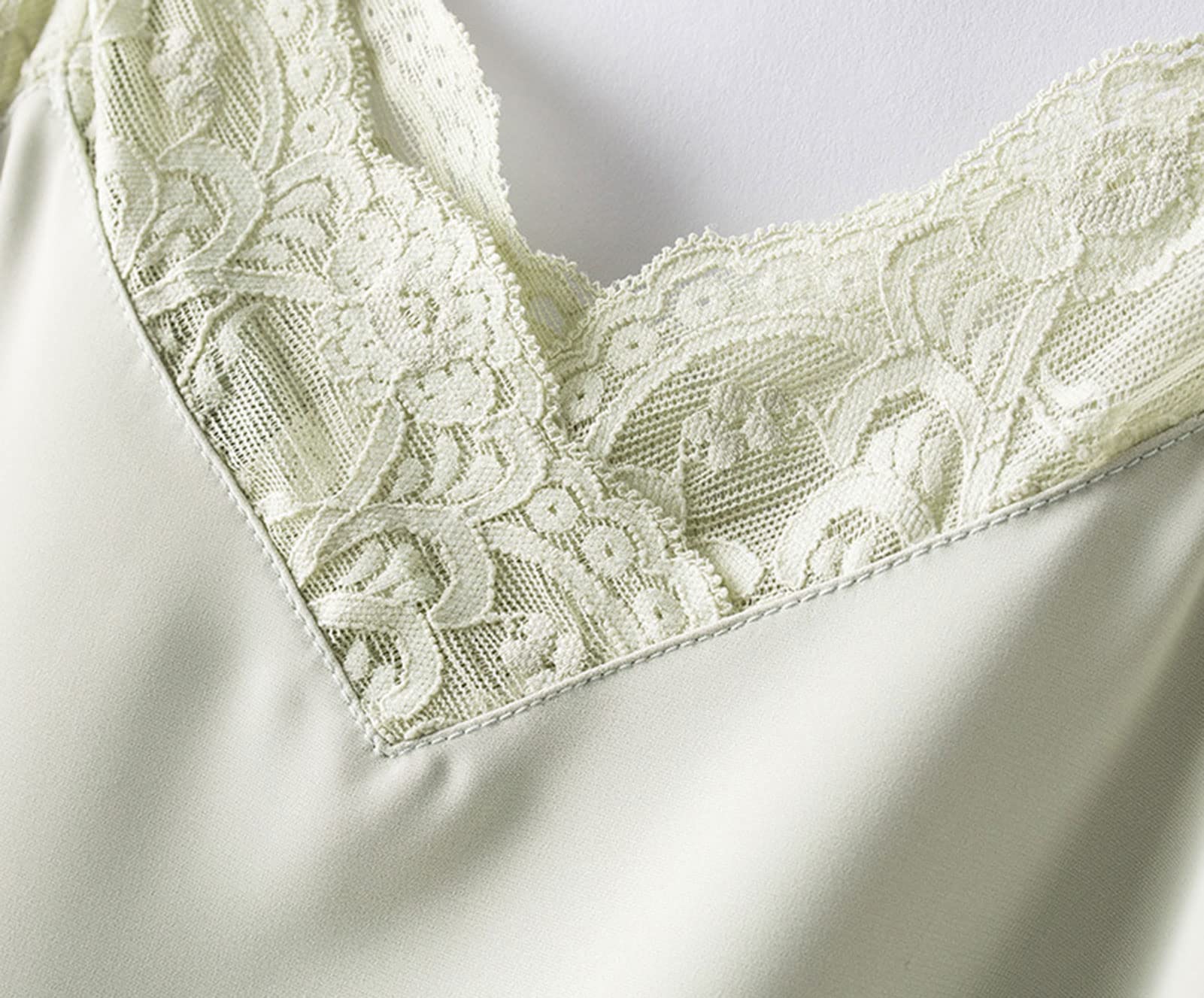 Damen Top Spitzenbesatz Seidensatin - Asymmetrisch Mit Spaghettiträgern