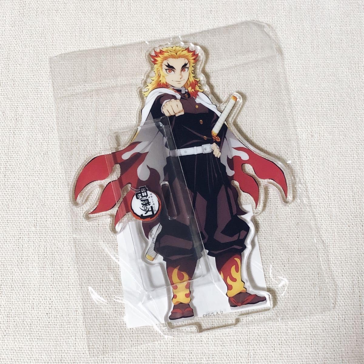 Amazon.co.jp: 鬼滅 新規キャラクターイ アクリルスタンド 煉獄