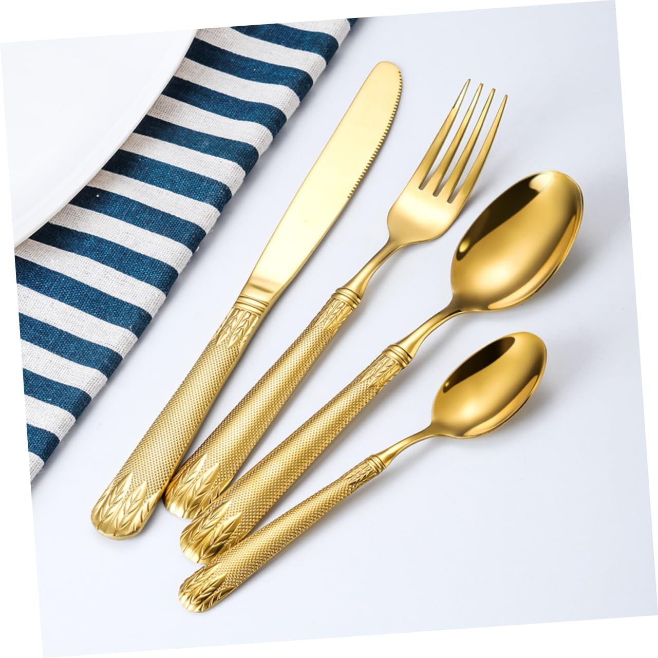 Alipis Household Stainless Steel Cutlery Set Elegant Gold Plated Forks Spoons Knives Dishwasher Safe Utensils for Dining Parties Weddings Picnics