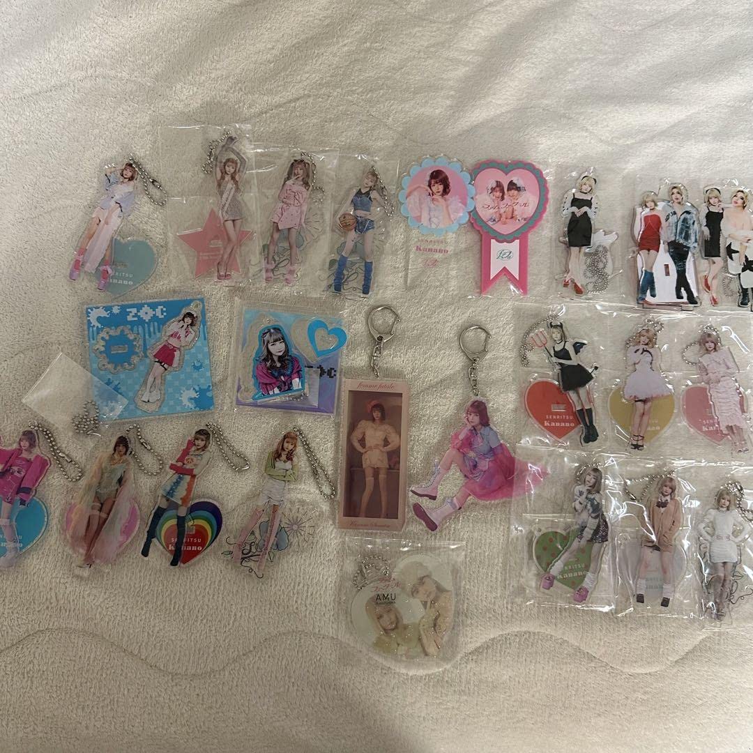 Amazon.co.jp: Femme Fatale 戦慄かなの アクスタ アクキー ロゼッタ