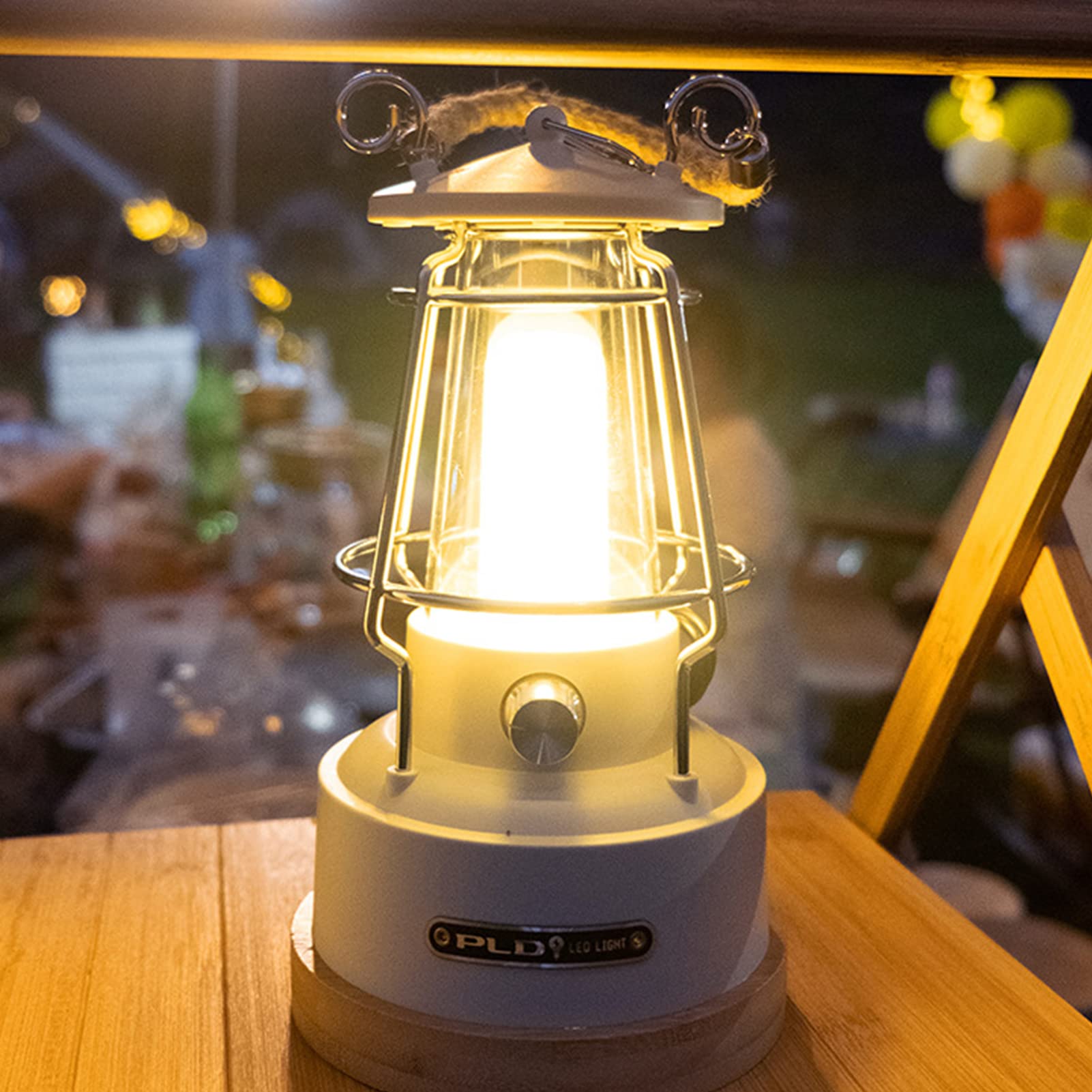 Lampa Kempingowa LED z Vintage Design