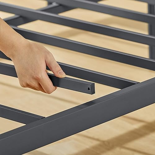 Miniatura 48 de Mellow Maggie - Cama de plataforma de metal con cabecera tapizada con cojín, listones de acero, fácil montaje, gris cielo, tamaño Queen Gris (Sky